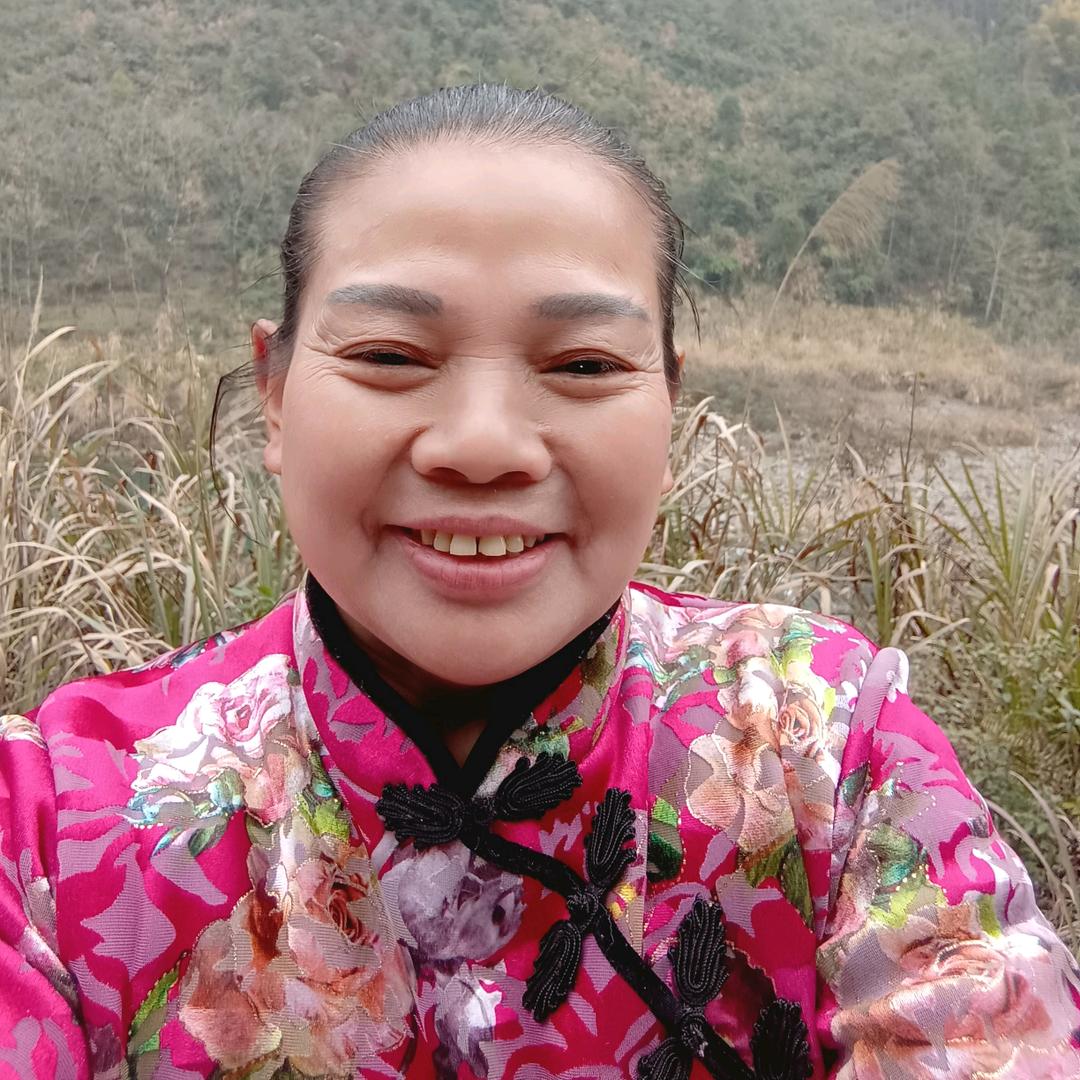我是张翠英
