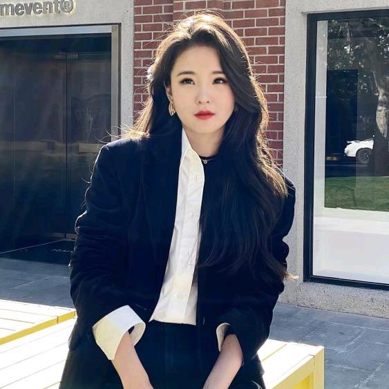 雯雯眼里有星辰✨