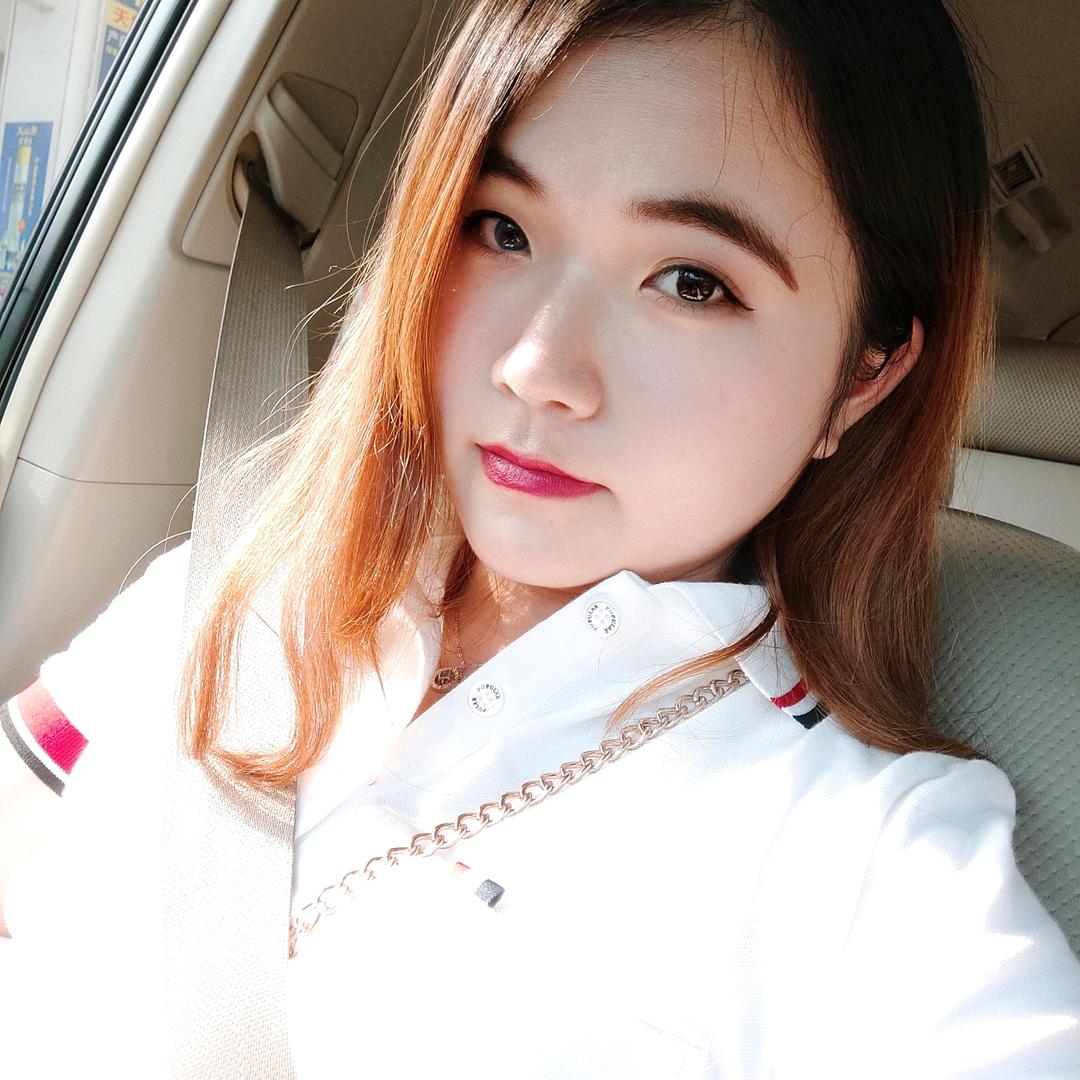 小君君