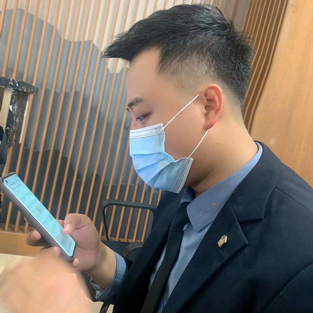 胖与晚风同行