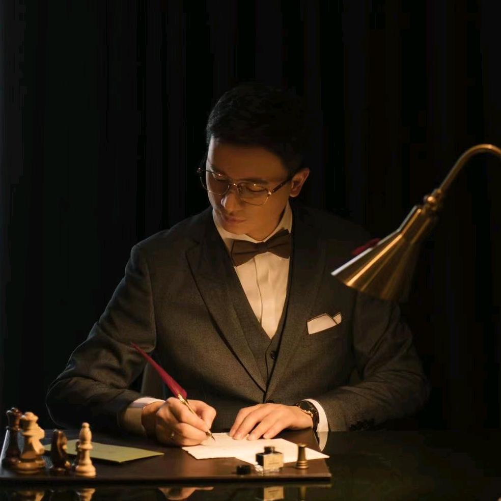 财经晓说（晓哥）