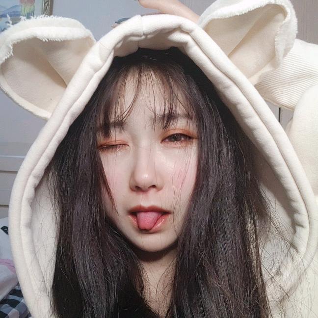 M.娜南飘飘