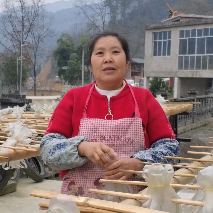 刘大姐（手工苕粉基地）