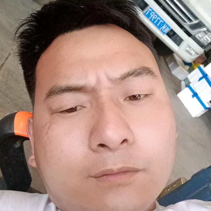 帅的一塌糊涂