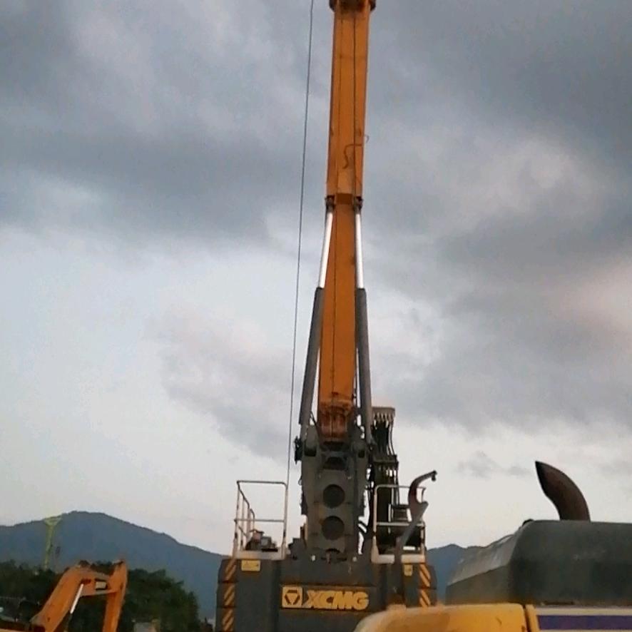 我开旋挖机养你！！！