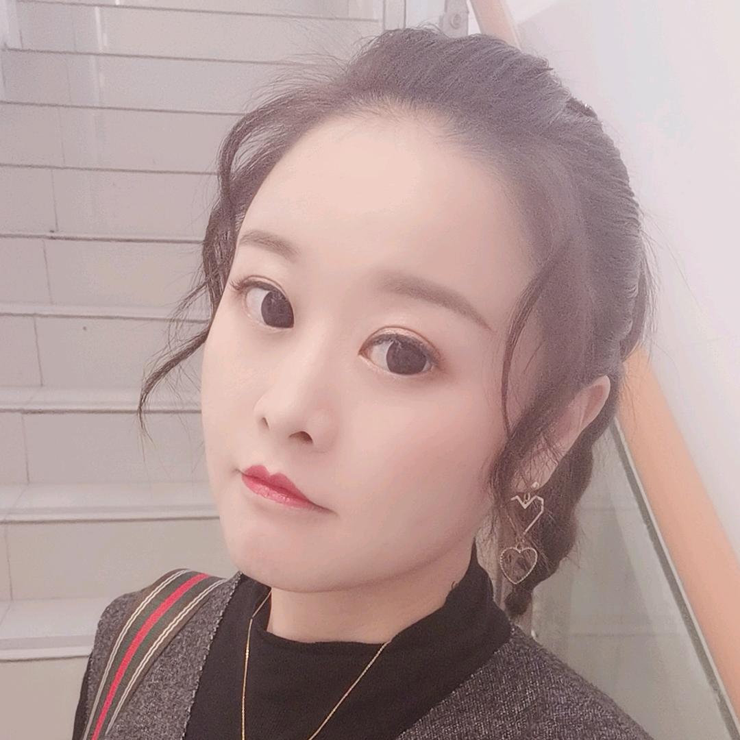 燕子💅唯爱美甲