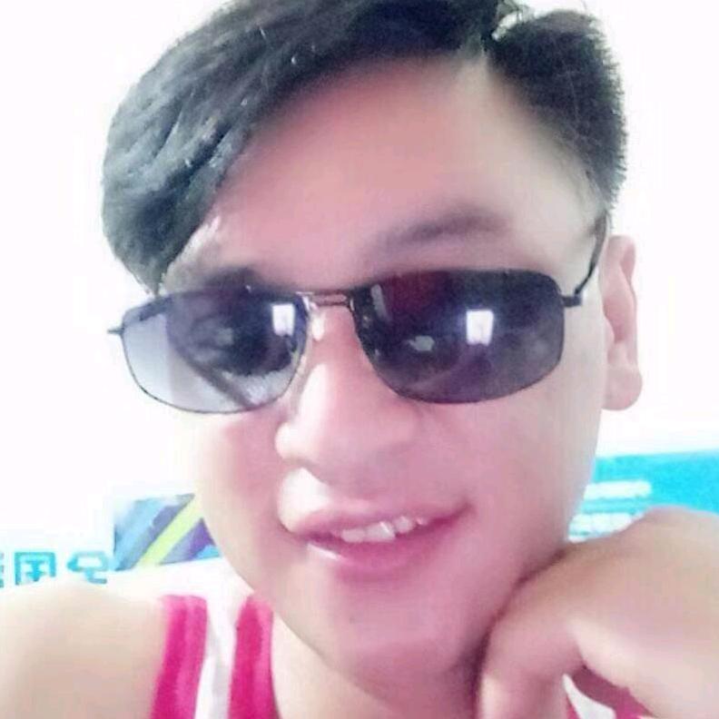 高明恒_残疾人。