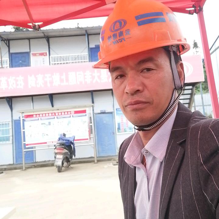 在外拼搏老王
