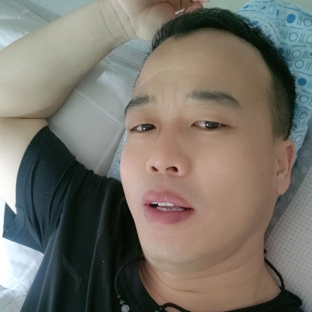 三哥爱生活🐰