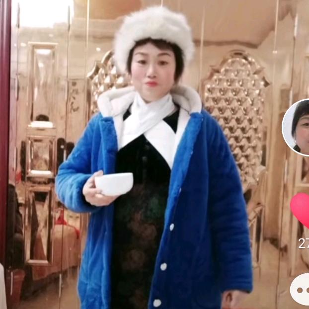 范心爱，爱戏曲