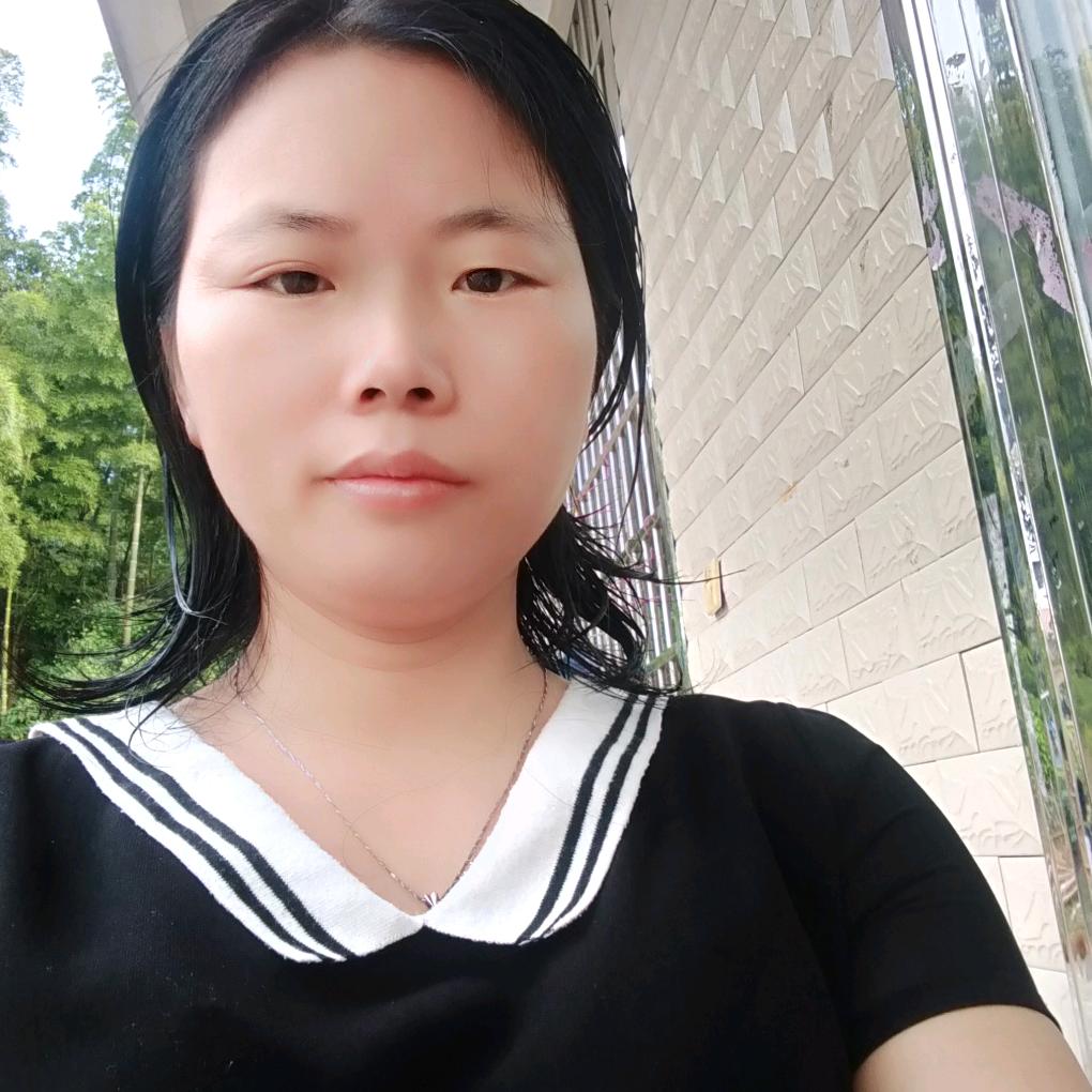 罗红英