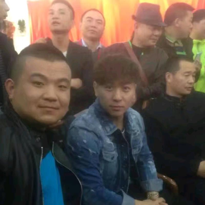 少林小龙武术学校_朱老师