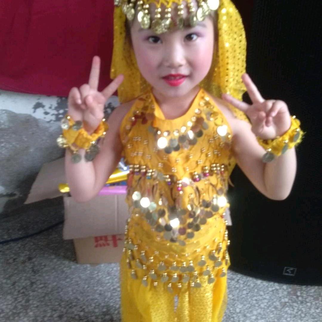 周队长新华村姐妹鼓舞队。