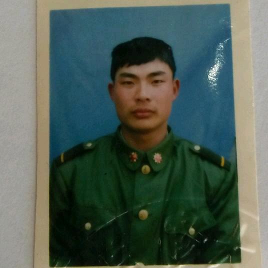 刘楗国（95.12-9812）