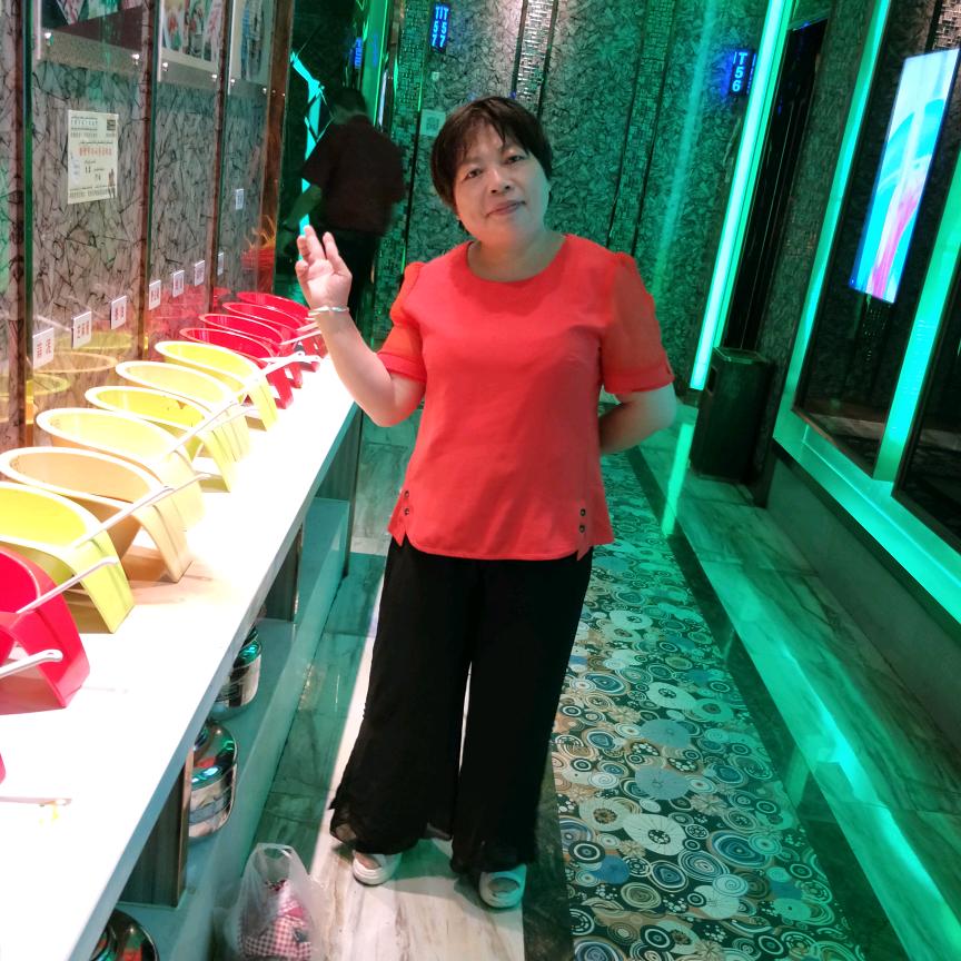 艳艳