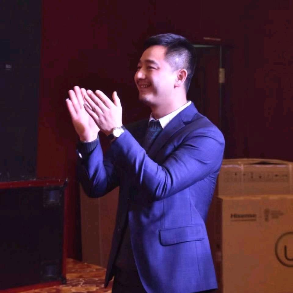 氿台集团 张明