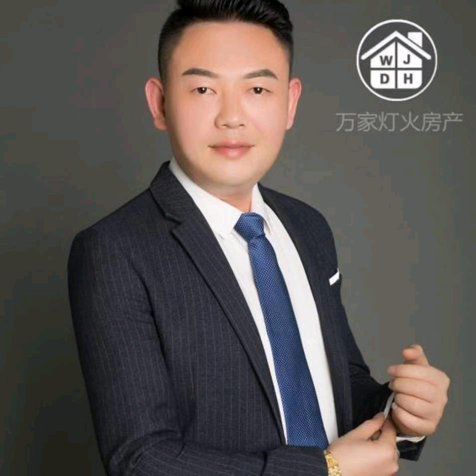 平江县万家灯火房产