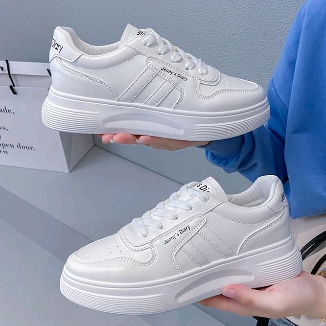 穿过穿市雅鞋类专卖店