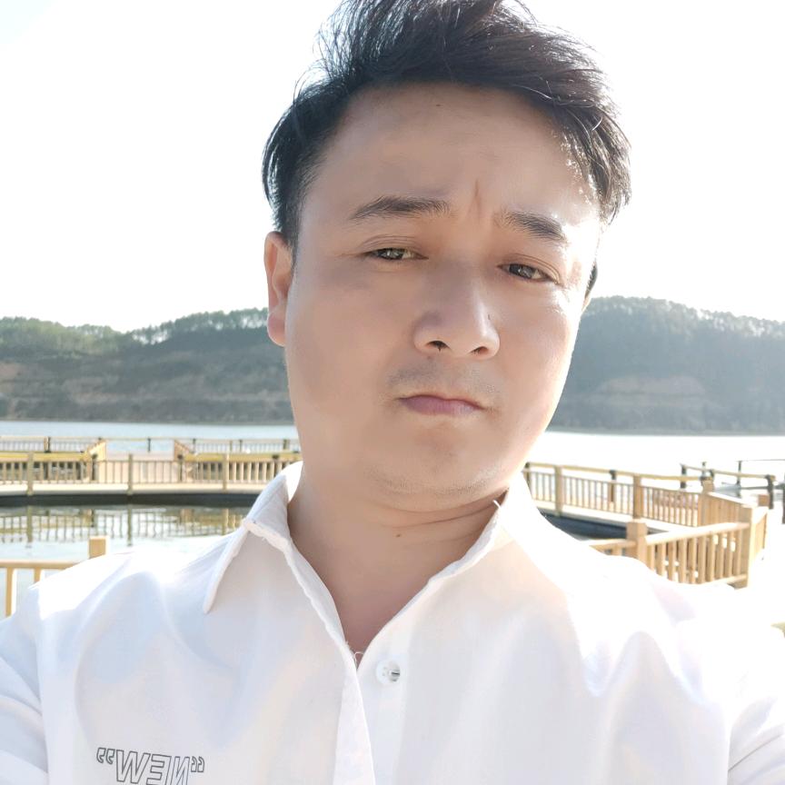 李年辉