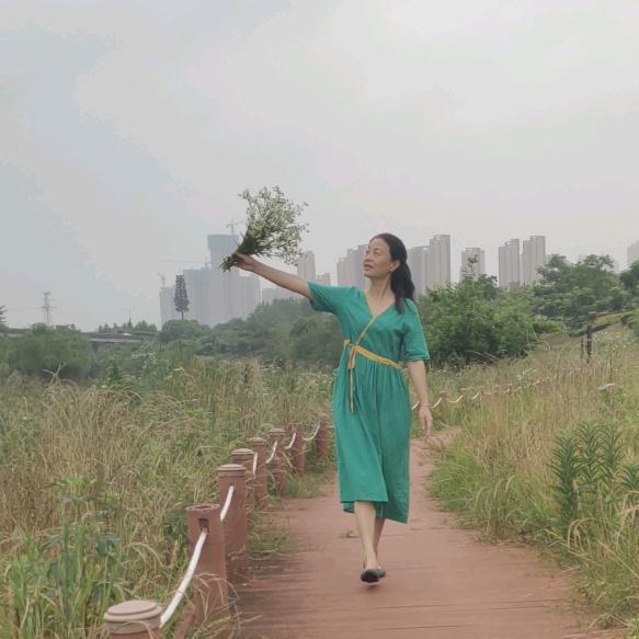 听雨大姐姐
