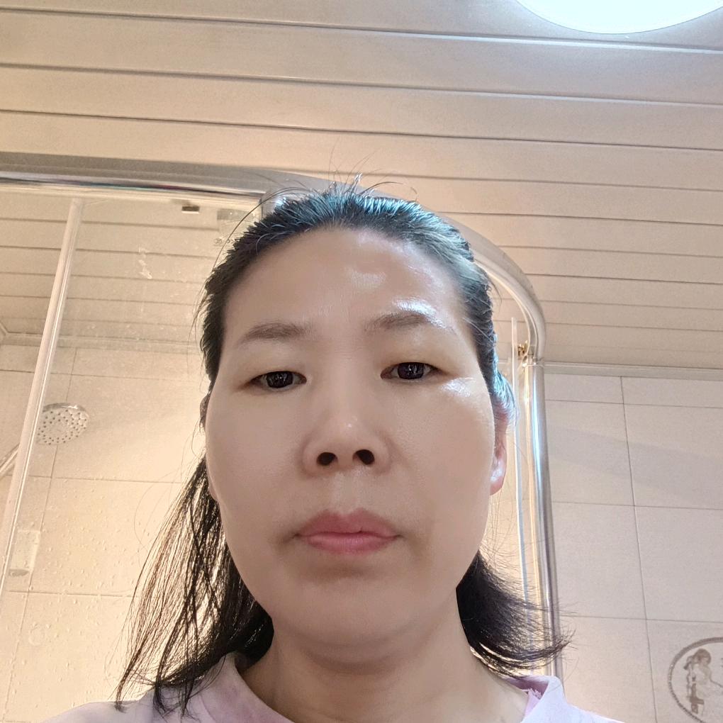 张月英