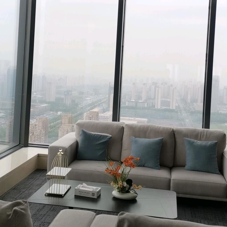 正能量创业~全村希望的水哥