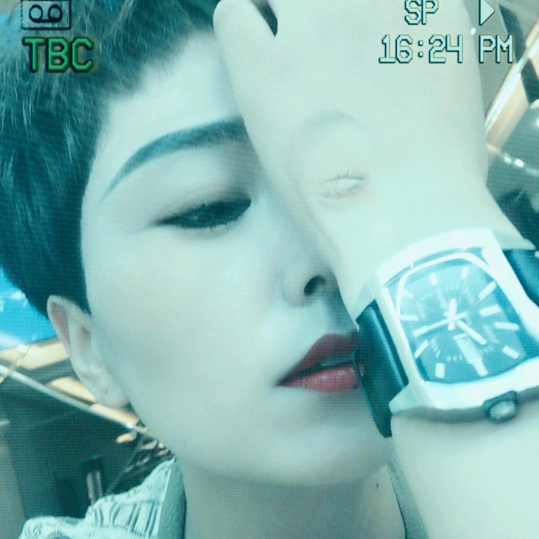 姐很坏也很帅