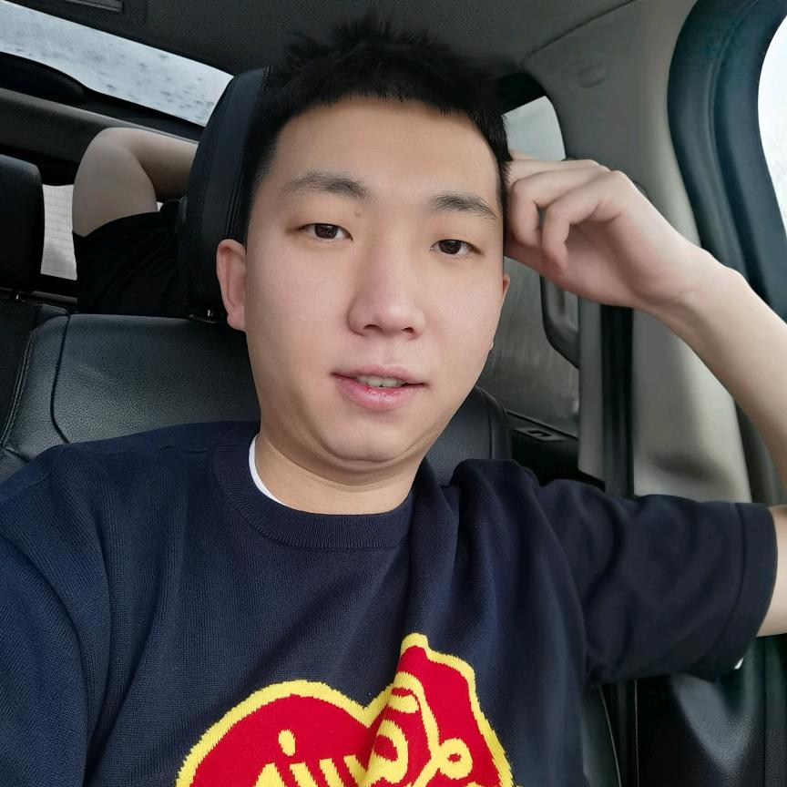 魏伊博