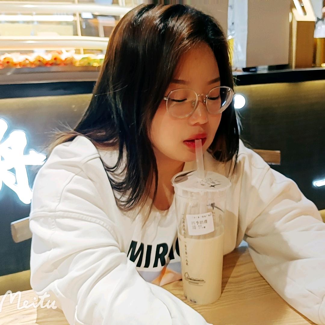 幸运的小妍
