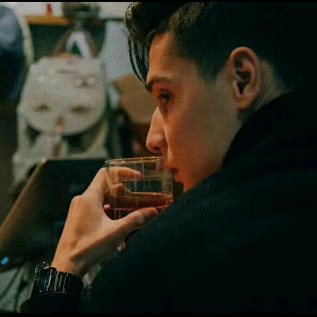 𝓤𝓷𝓻𝓮𝓺𝓾𝓲𝓽𝓮𝓭