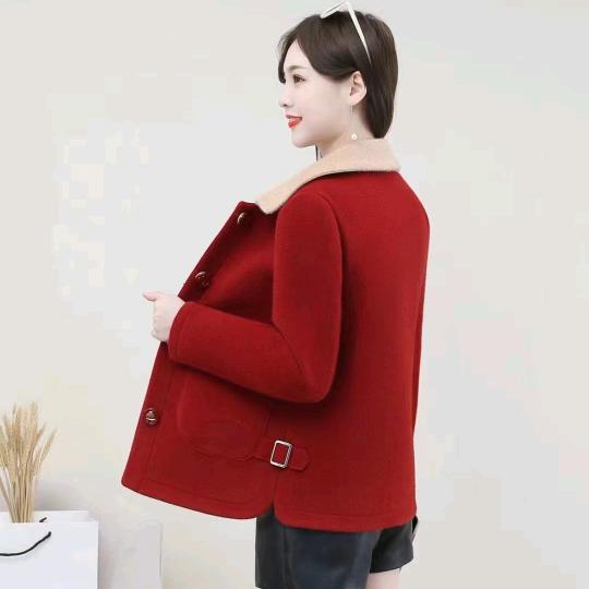 超好看精品女装超好看精品女装