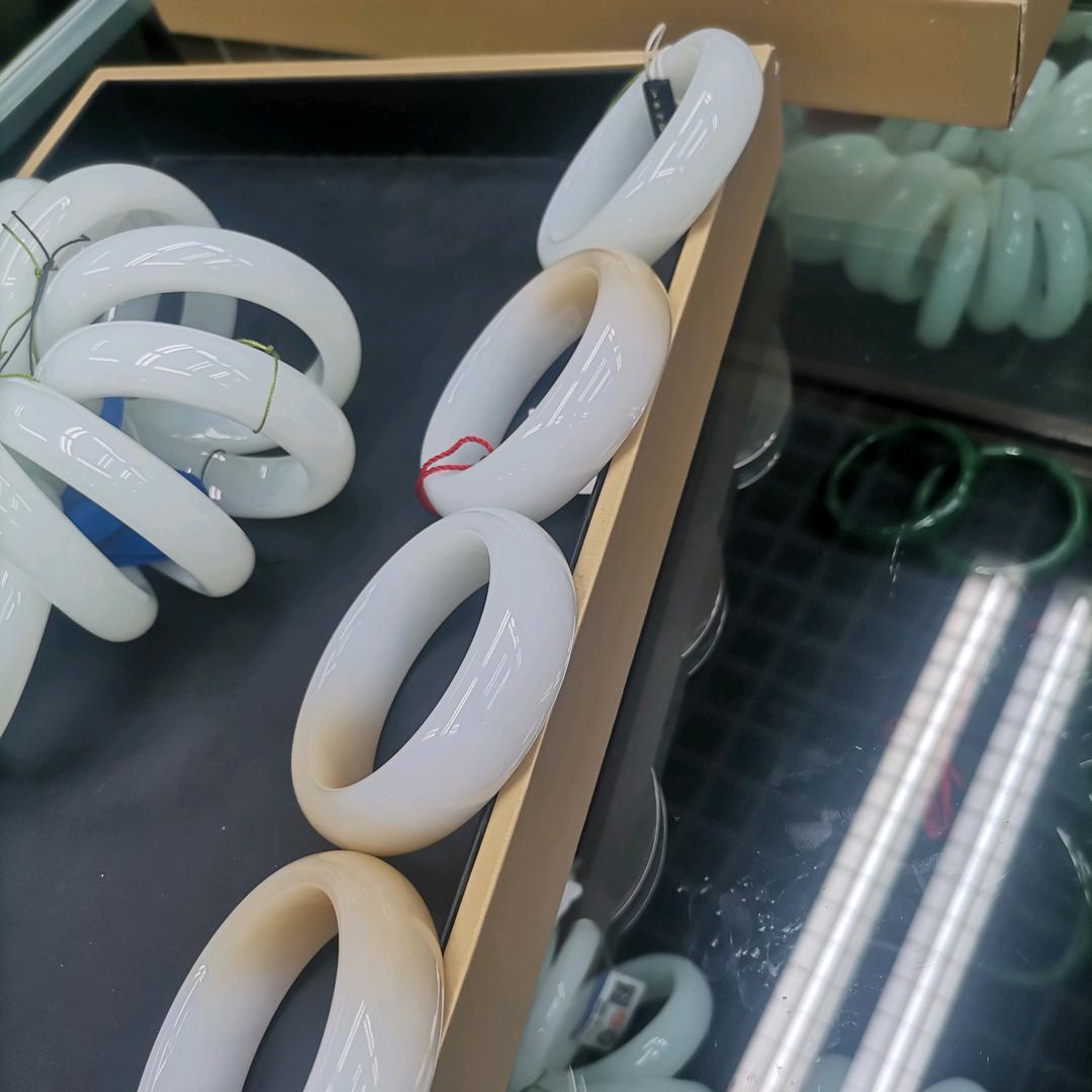 《良》