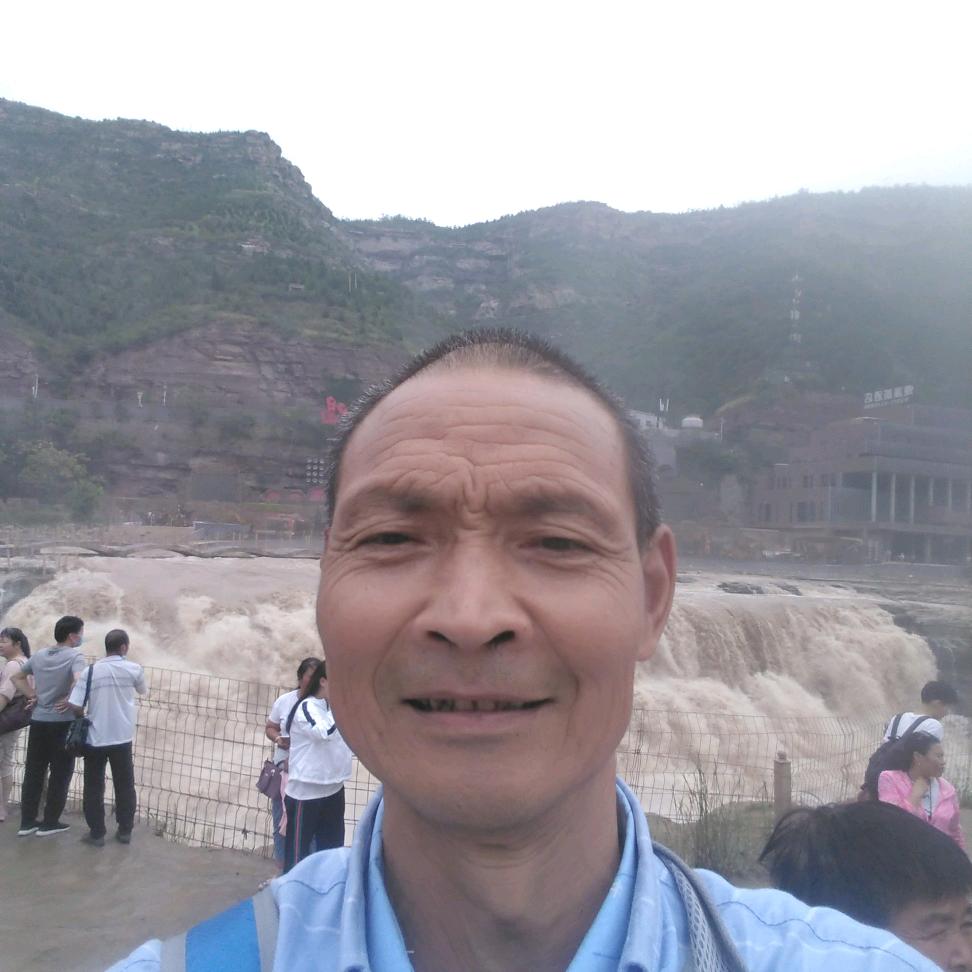 王友年