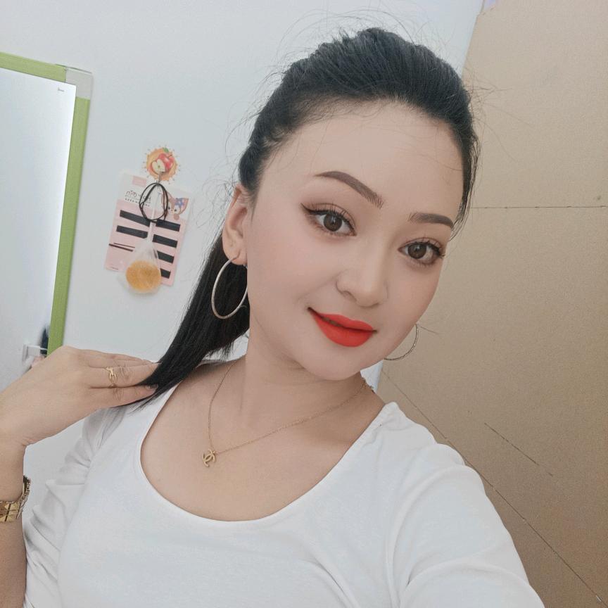 阿克苏市良爱特色大盘鸡店