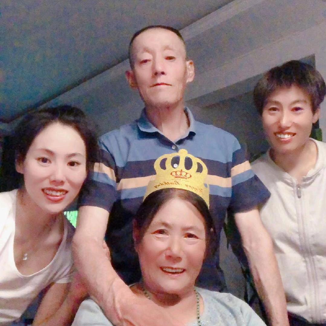 明天会更好的，小君