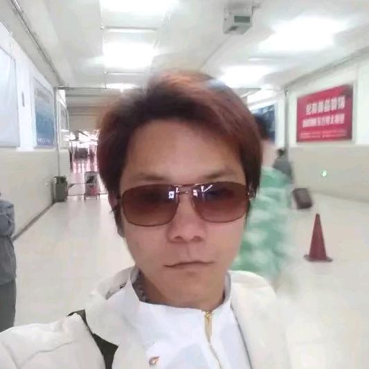 迷迷哥，肖家顺