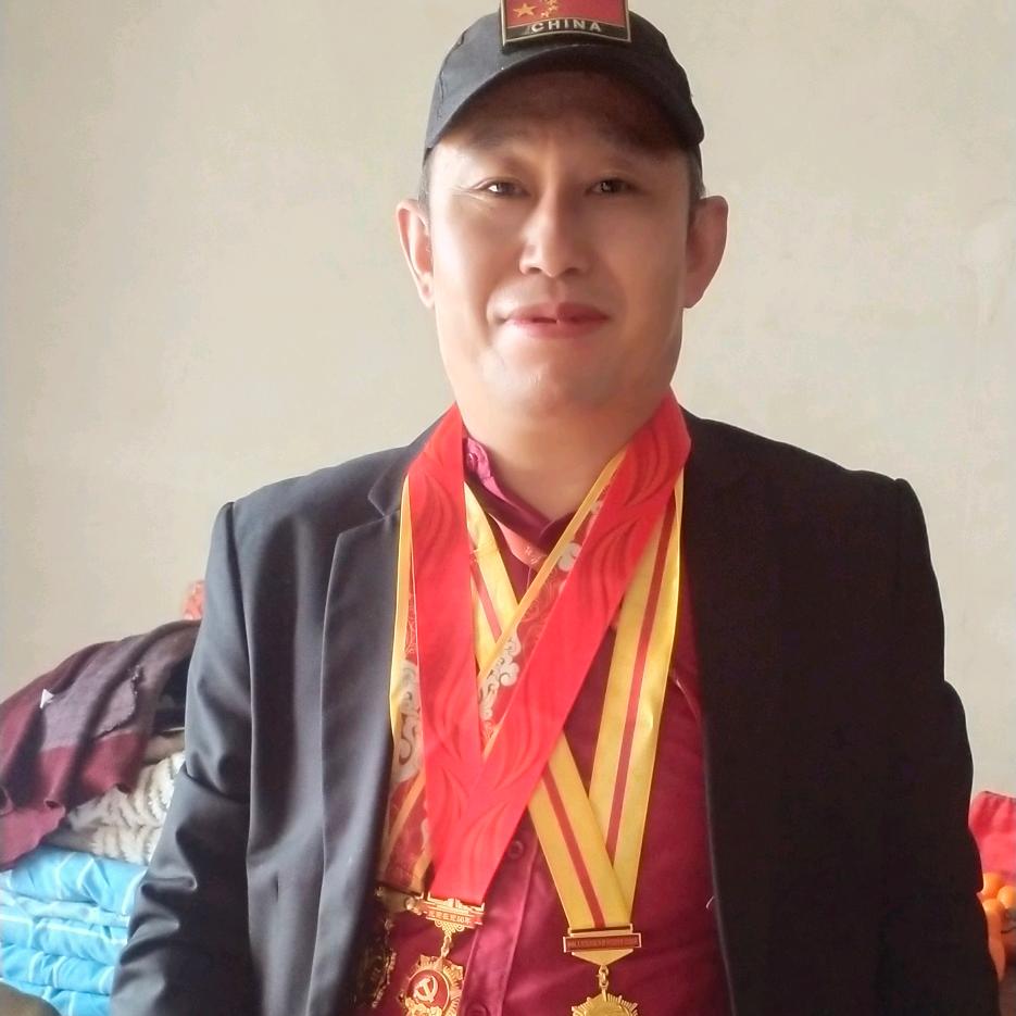 刘华正能量二野后代