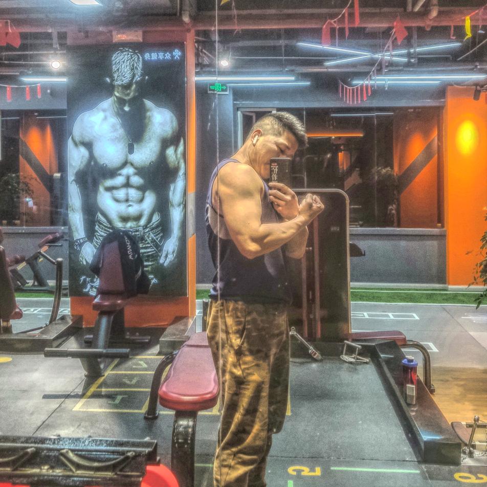 爱折腾的伍加柒