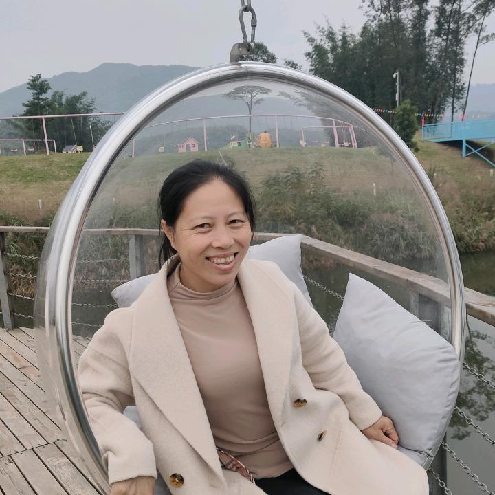 张述群（二姐）