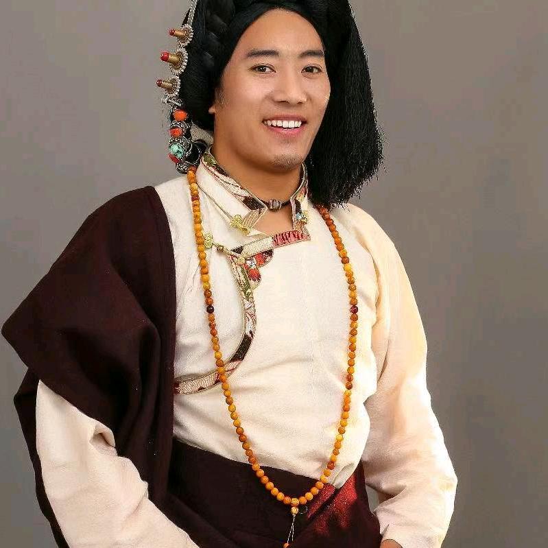 嗨