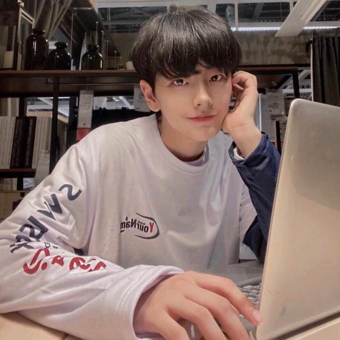 欧 欧