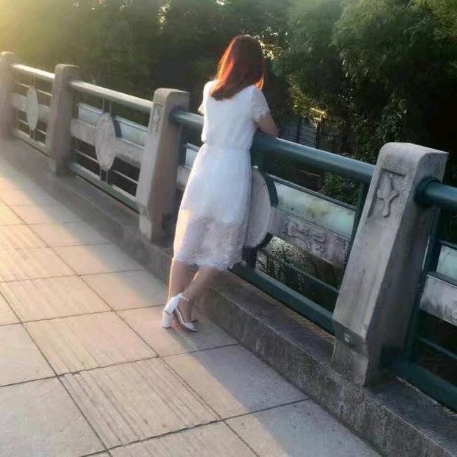 茵茵