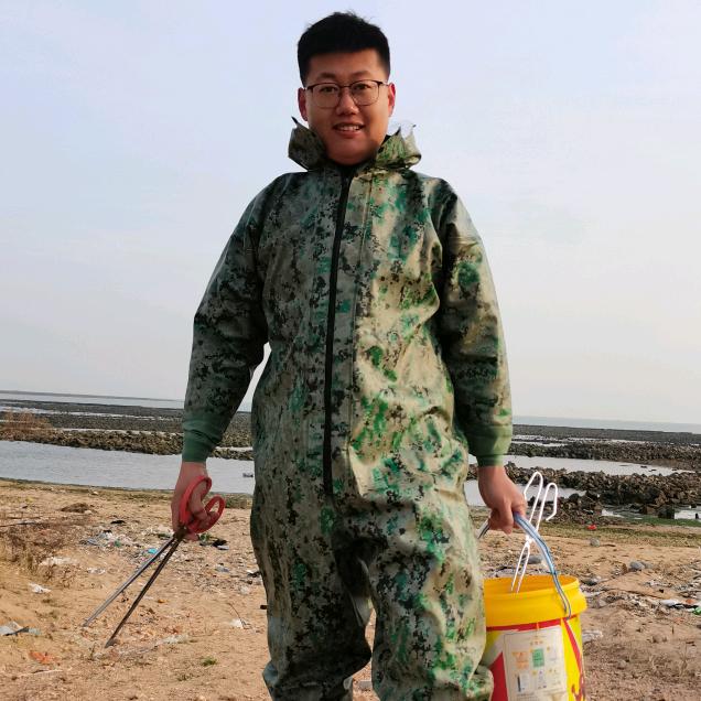 阿扣赶海