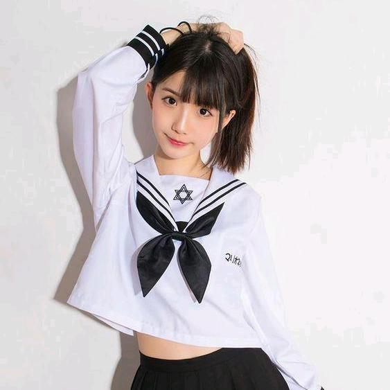 鹿边小卖部