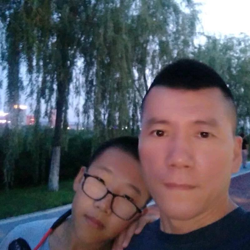 鹏中飞