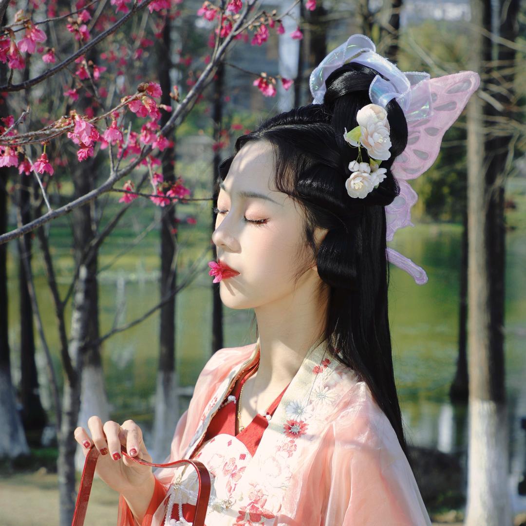 琪琪