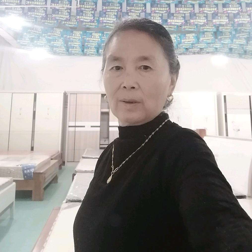 王凤英