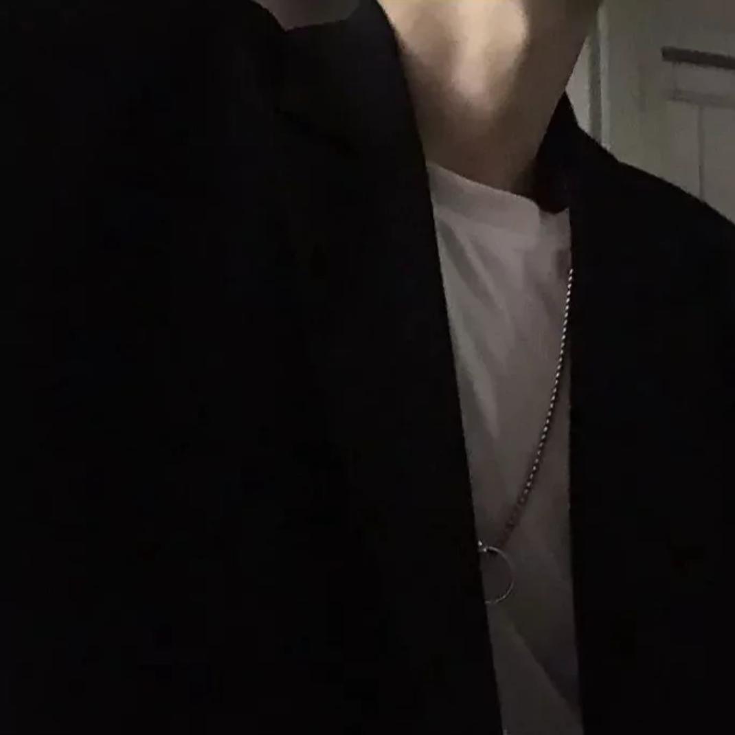 王嘉翊好帅