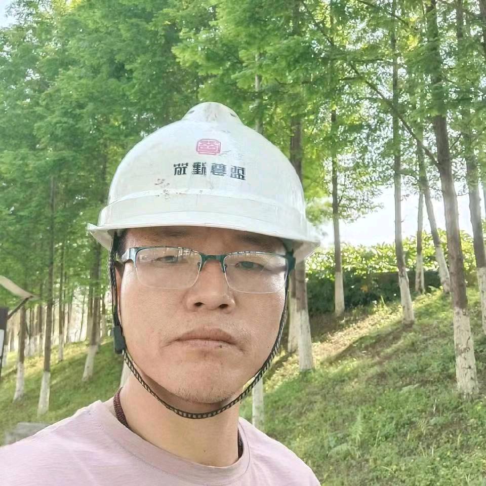 打工人，湖南长沙，宁乡市人