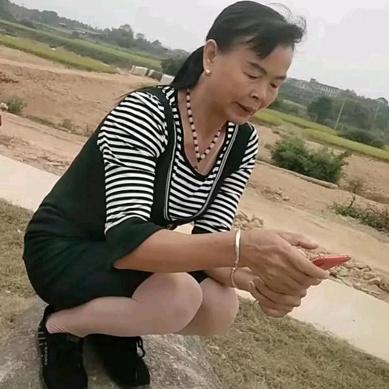 建華